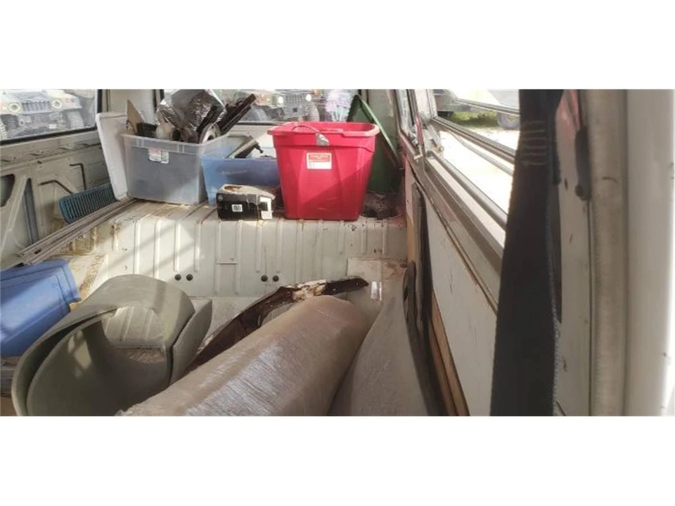 1969 Volkswagen EuroVan - Image 5 of 24