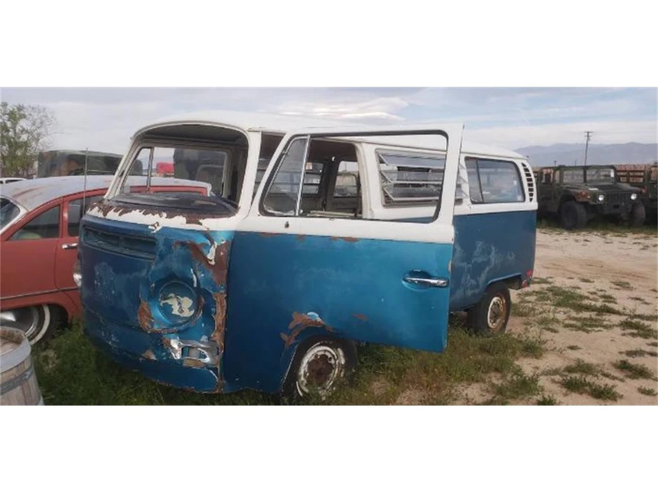 1969 Volkswagen EuroVan - Image 6 of 24