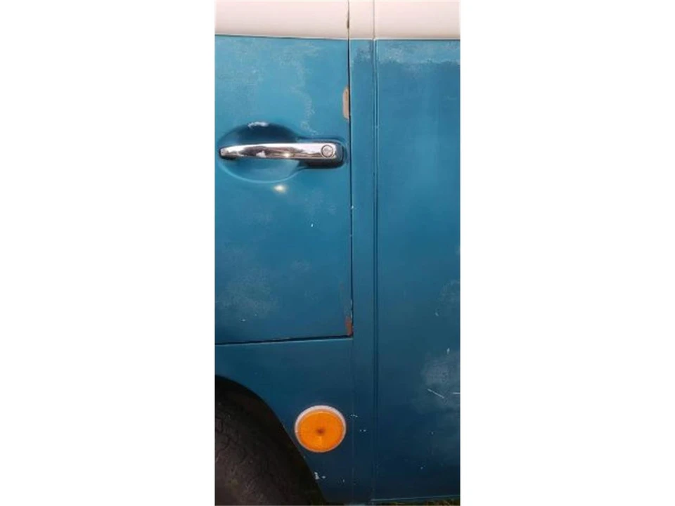 1969 Volkswagen EuroVan - Image 11 of 24