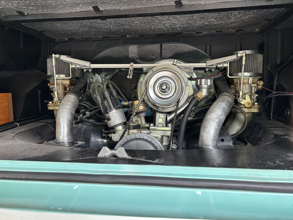 1969 Volkswagen Bay-Window Bus - Image 6 of 9