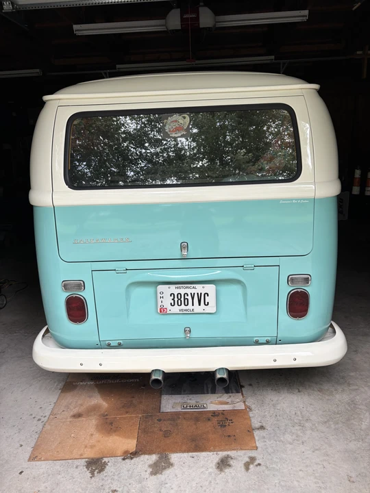 1969 Volkswagen Bay-Window Bus - Image 8 of 9