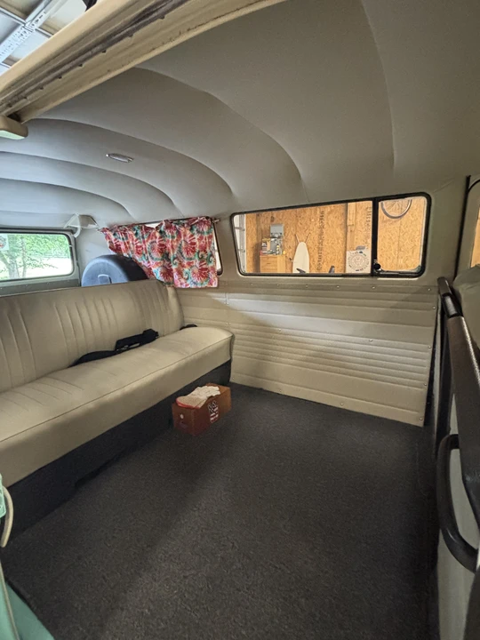 1969 Volkswagen Bay-Window Bus - Image 5 of 9