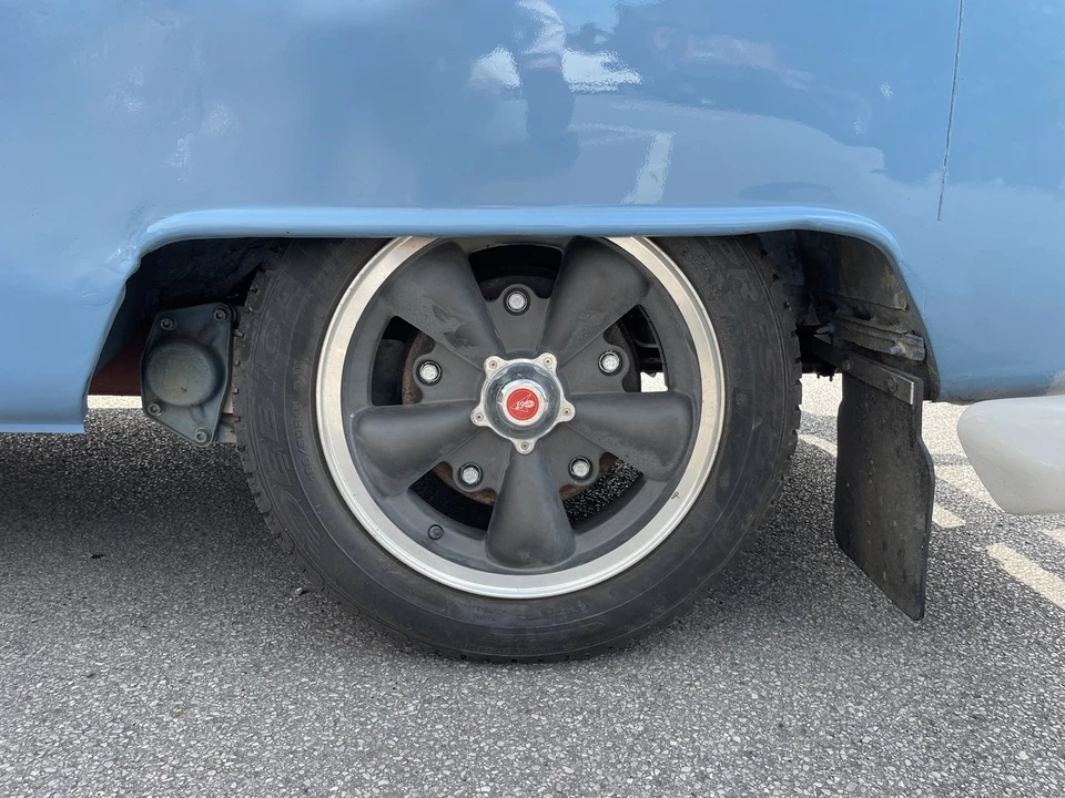 1969 Volkswagen Type 2 - Image 28 of 30