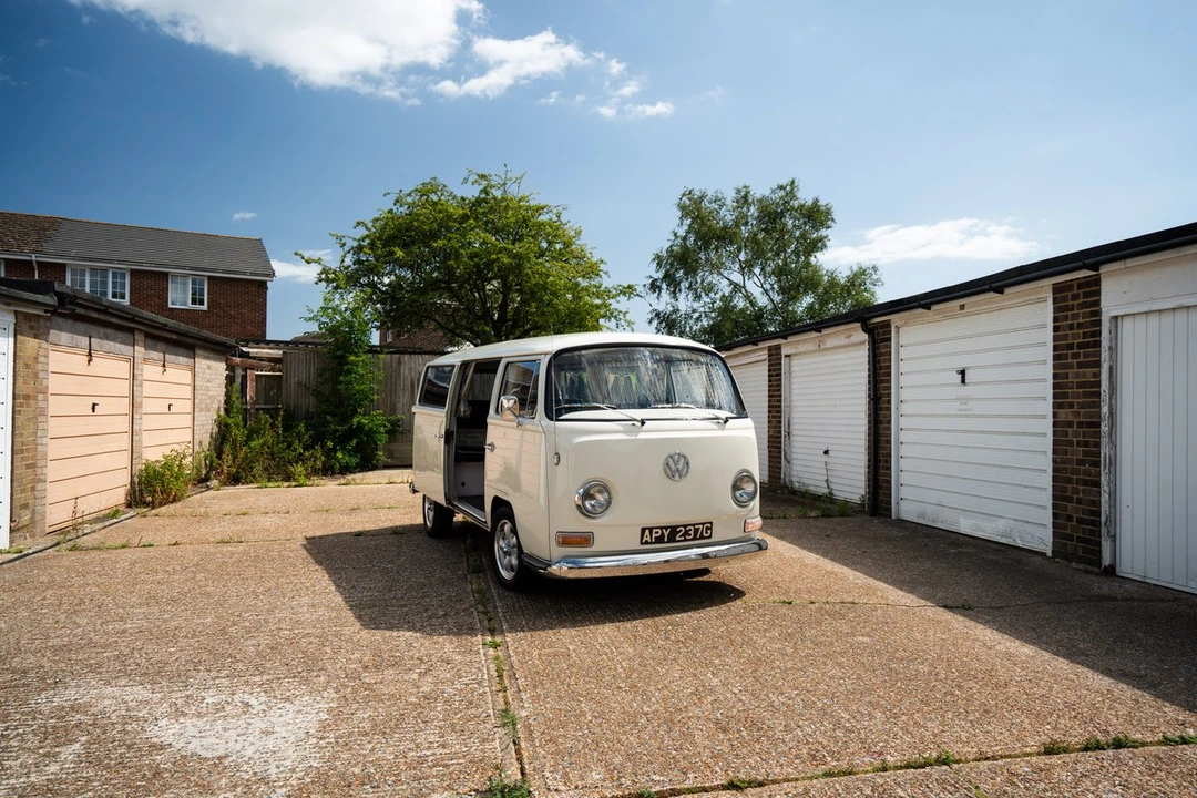 1969 Volkswagen Bay-Window Camper - Image 13 of 30