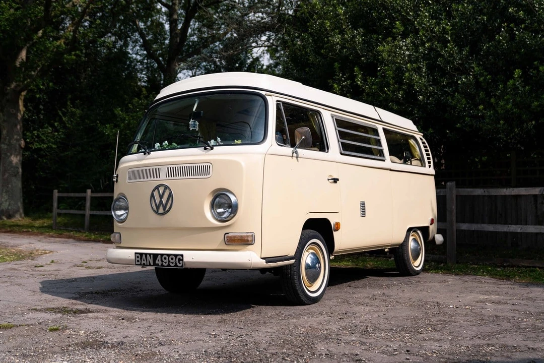 1969 Volkswagen Bay-Window Camper - Image 2 of 30