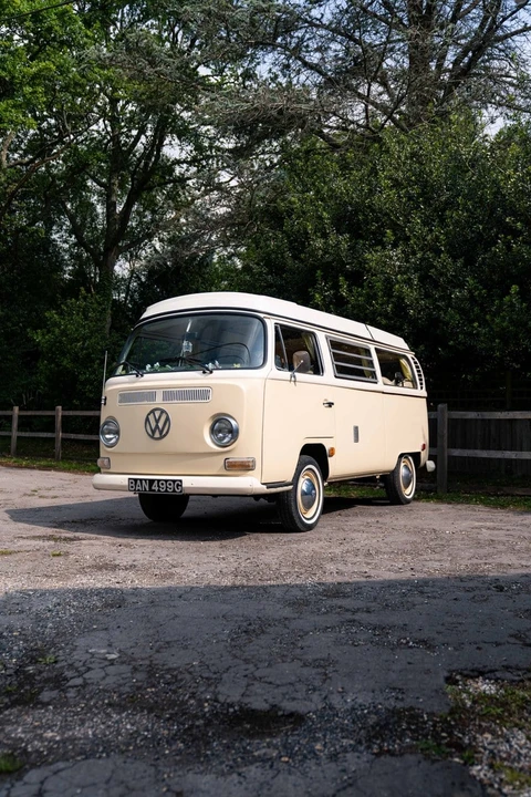 1969 Volkswagen Bay-Window Camper - Image 11 of 30