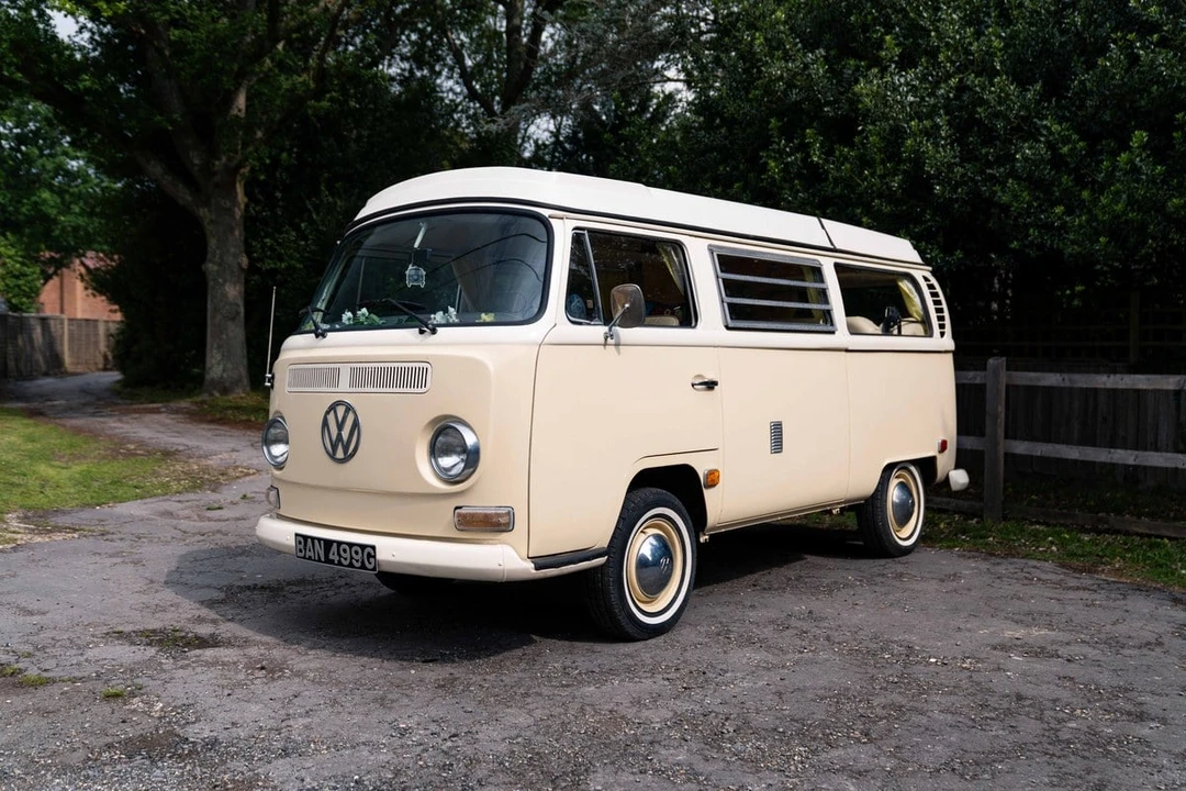 1969 Volkswagen Bay-Window Camper - Image 7 of 30
