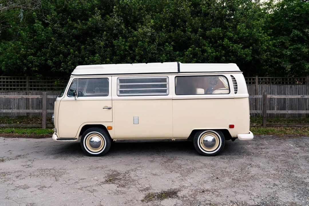 1969 Volkswagen Bay-Window Camper - Image 21 of 30