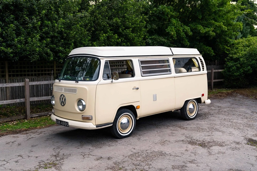 1969 Volkswagen Bay-Window Camper - Image 20 of 30