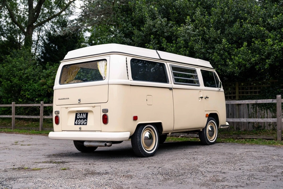 1969 Volkswagen Bay-Window Camper - Image 23 of 30