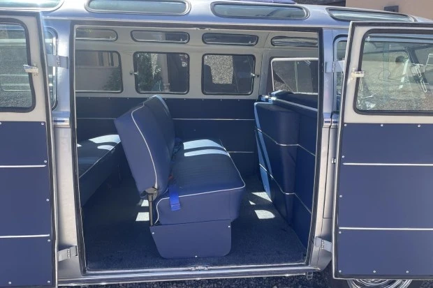 1969 Volkswagen Split-Window Bus - Image 5 of 8
