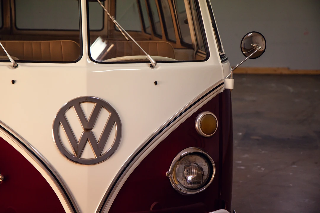 1969 Volkswagen Split-Window Bus - Image 17 of 31