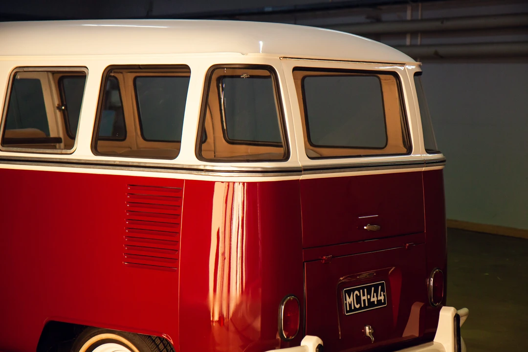 1969 Volkswagen Split-Window Bus - Image 26 of 31
