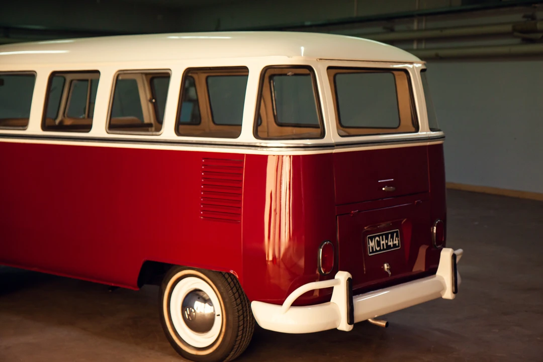 1969 Volkswagen Split-Window Bus - Image 27 of 31