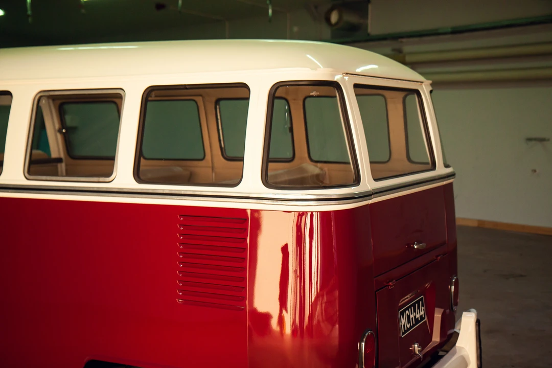 1969 Volkswagen Split-Window Bus - Image 29 of 31