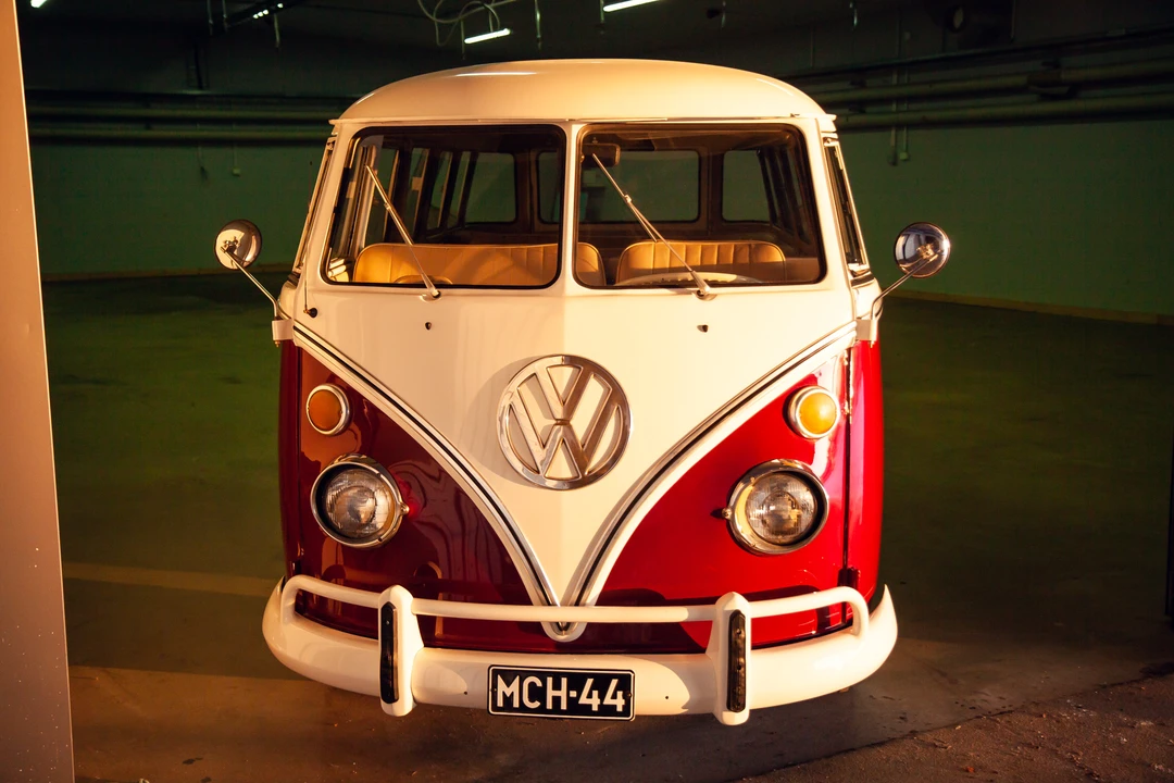 1969 Volkswagen Split-Window Bus - Image 7 of 31