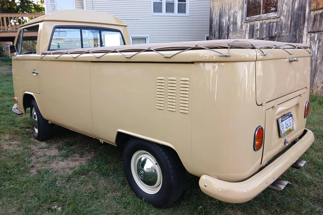 1969 Volkswagen Bay-Window Pickup - Image 4 of 31