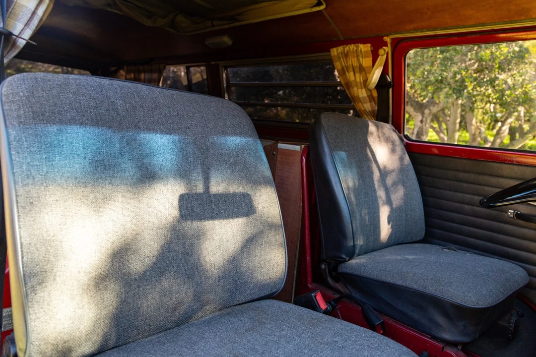 1969 Volkswagen Bay-Window Camper - Image 4 of 8