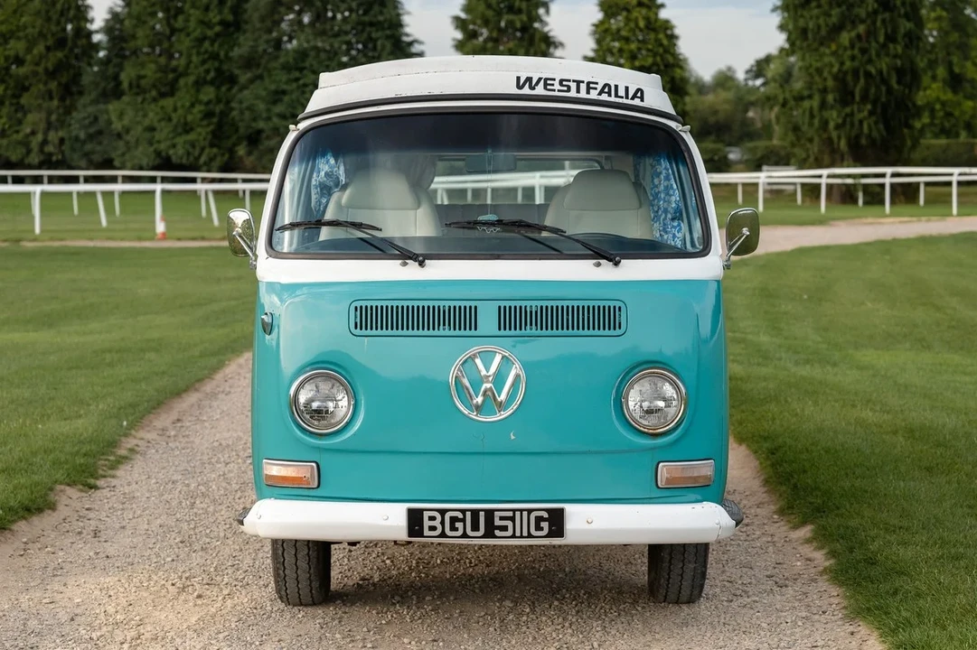 1969 Volkswagen Bay-Window Camper - Image 2 of 30