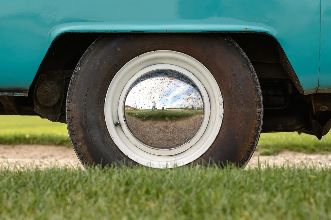 1969 Volkswagen Bay-Window Camper - Image 28 of 30