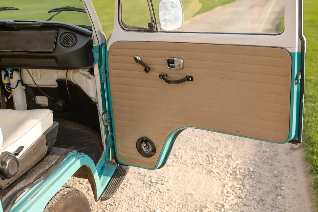 1969 Volkswagen Bay-Window Camper - Image 30 of 30