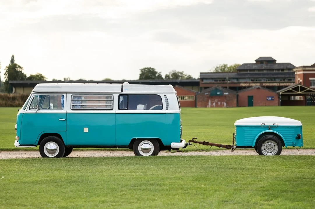 1969 Volkswagen Bay-Window Camper - Image 8 of 30
