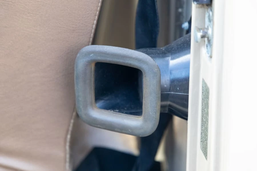 1969 Volkswagen Bay-Window Bus - Image 14 of 24