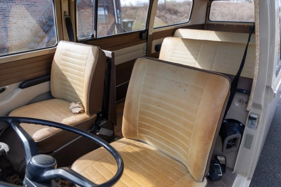 1969 Volkswagen Bay-Window Bus - Image 15 of 24