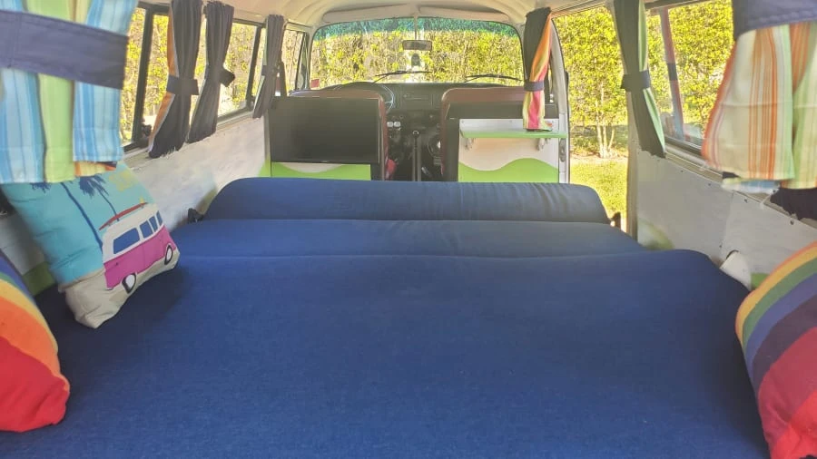1969 Volkswagen Bay-Window Bus - Image 7 of 24