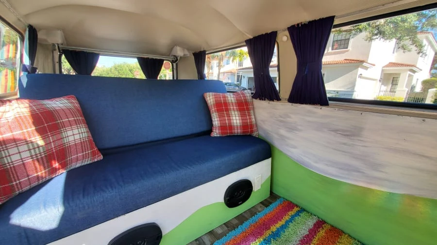 1969 Volkswagen Bay-Window Bus - Image 10 of 24