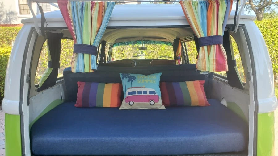 1969 Volkswagen Bay-Window Bus - Image 11 of 24