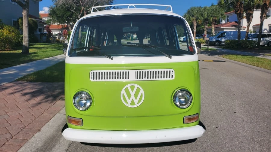 1969 Volkswagen Bay-Window Bus - Image 15 of 24