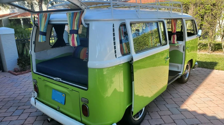 1969 Volkswagen Bay-Window Bus - Image 19 of 24