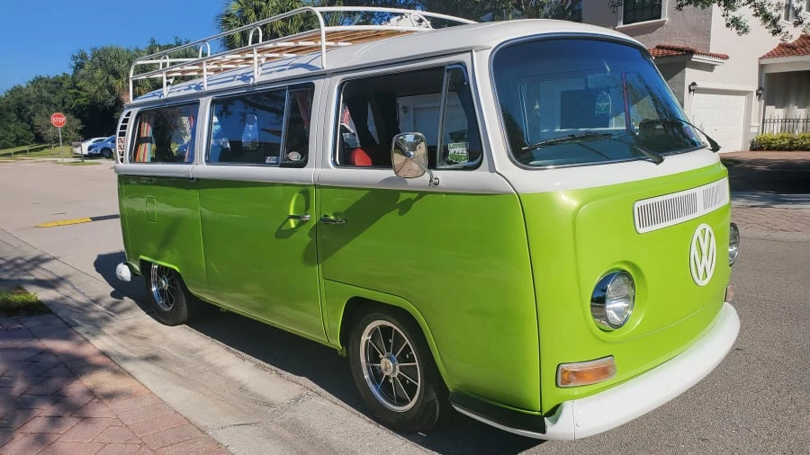 1969 Volkswagen Bay-Window Bus - Image 20 of 24