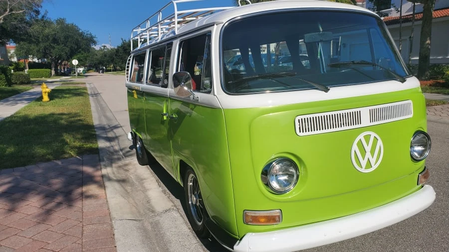 1969 Volkswagen Bay-Window Bus - Image 23 of 24