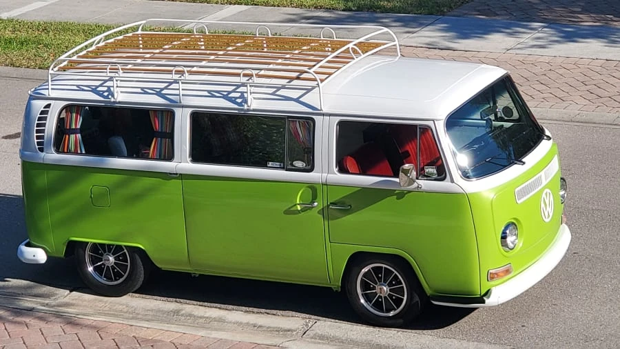 1969 Volkswagen Bay-Window Bus - Image 24 of 24