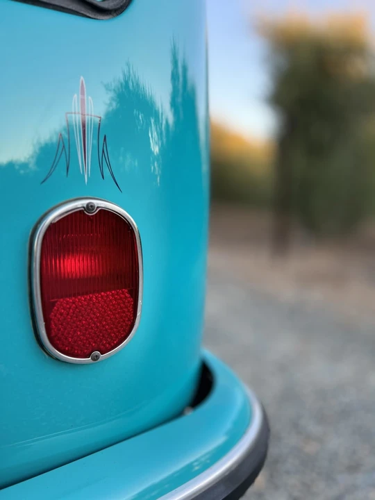 1969 Volkswagen Bay-Window Bus - Image 8 of 28
