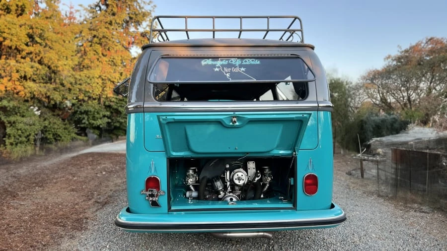1969 Volkswagen Bay-Window Bus - Image 22 of 28