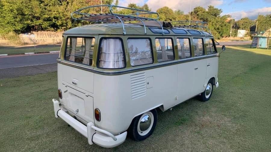 1969 Volkswagen Bay-Window Bus - Image 2 of 26