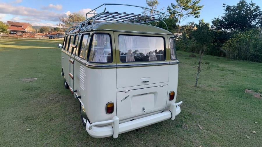 1969 Volkswagen Bay-Window Bus - Image 4 of 26
