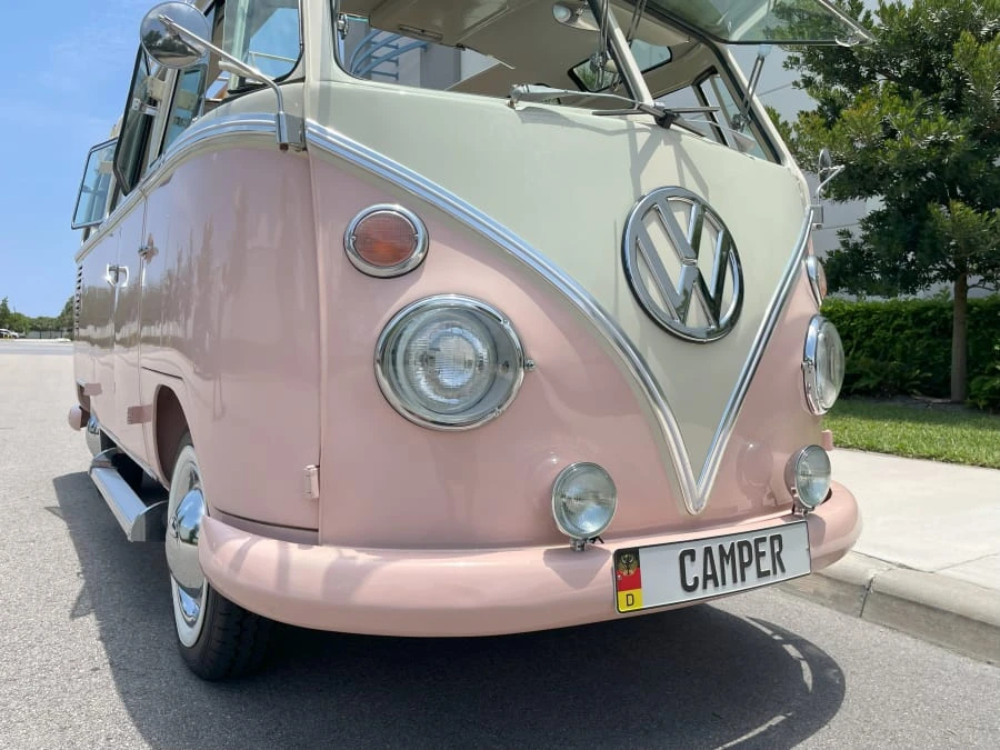 1969 Volkswagen Bay-Window Bus - Image 2 of 20