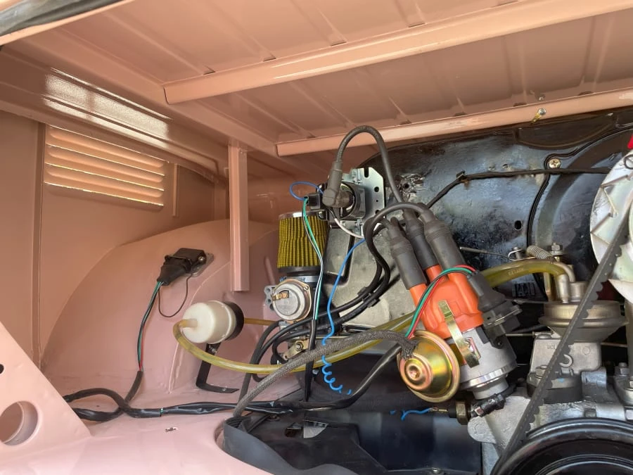 1969 Volkswagen Bay-Window Bus - Image 17 of 20