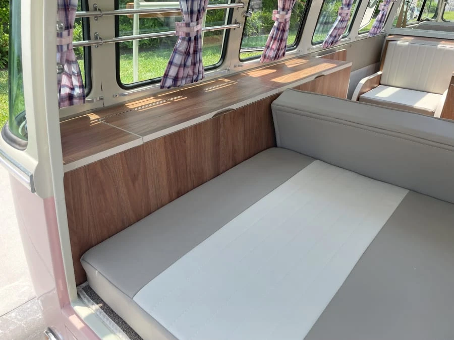 1969 Volkswagen Bay-Window Bus - Image 11 of 20