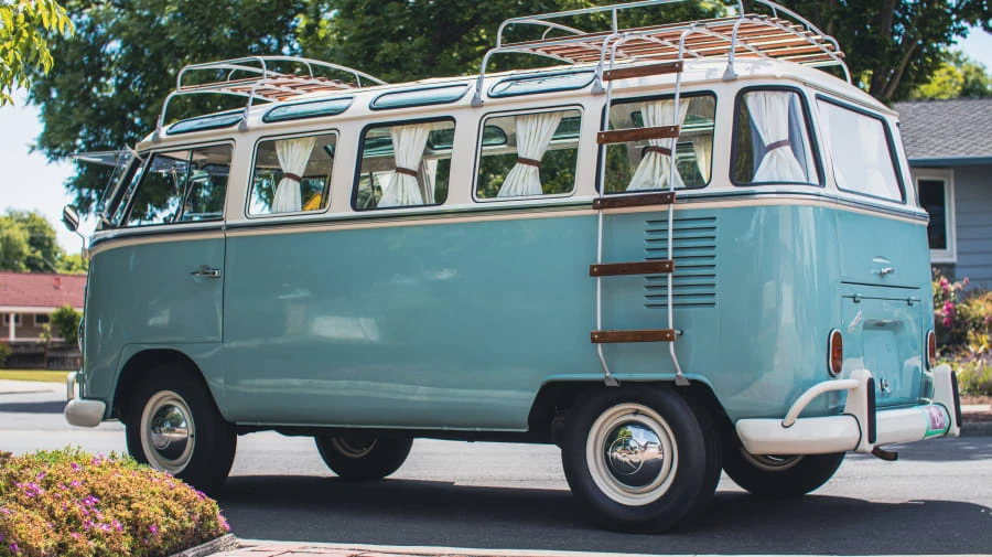 1969 Volkswagen Bay-Window Bus - Image 6 of 30