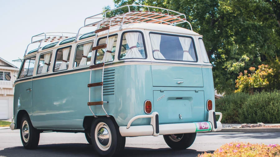 1969 Volkswagen Bay-Window Bus - Image 8 of 31