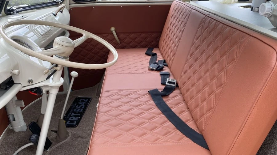 1969 Volkswagen Bay-Window Bus - Image 27 of 31