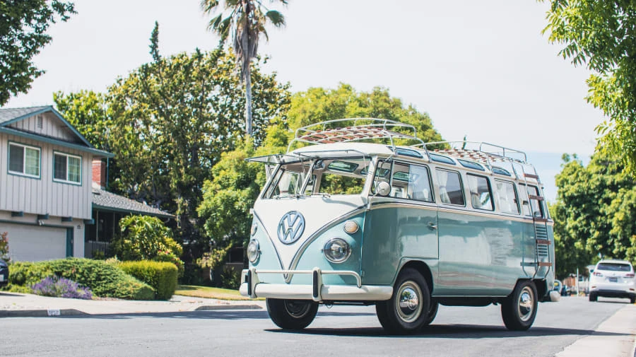1969 Volkswagen Bay-Window Bus - Image 8 of 30