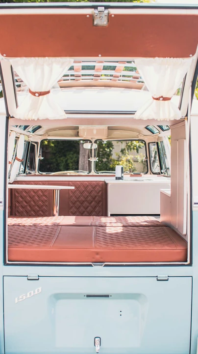 1969 Volkswagen Bay-Window Bus - Image 27 of 30