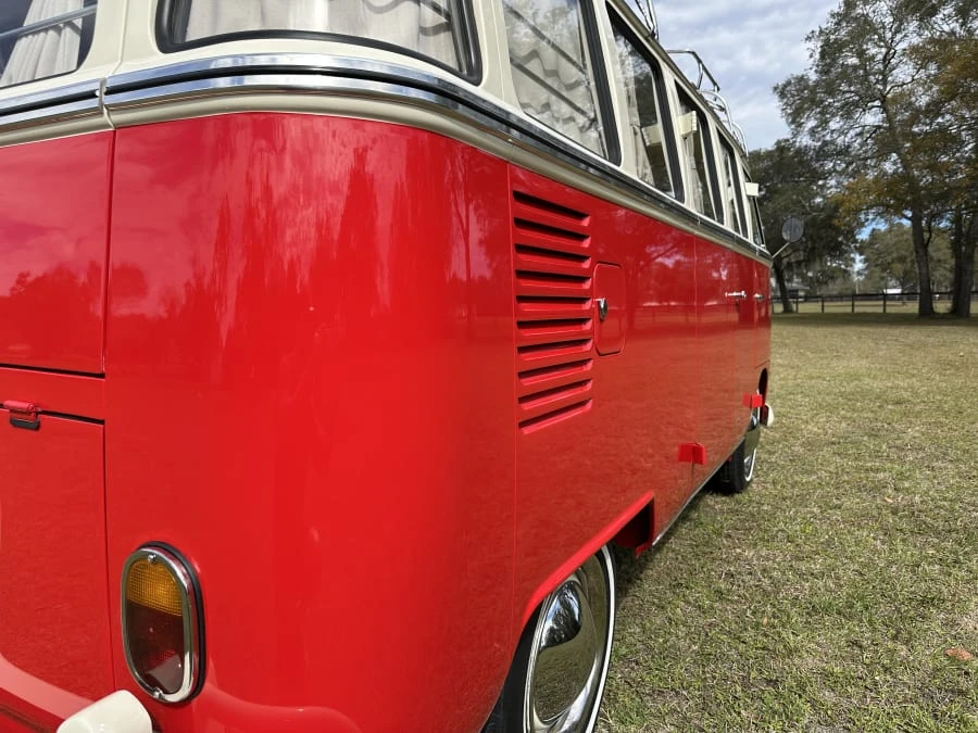 1969 Volkswagen Bay-Window Bus - Image 13 of 31