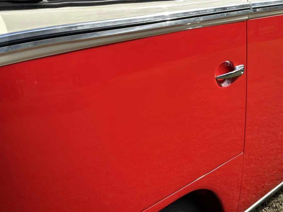 1969 Volkswagen Bay-Window Bus - Image 8 of 31
